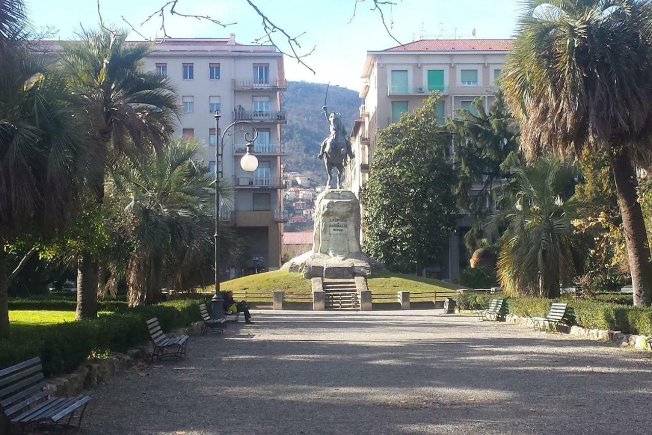 Prione70 Apartment La Spezia Luaran gambar